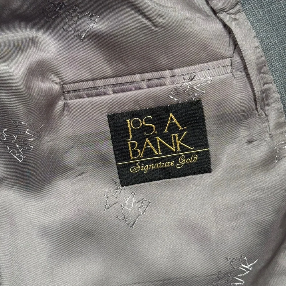 Jos A‎ Bank Signature Blazer Size 46R Gray Gold Tailored Fit Wool Blazer Men's